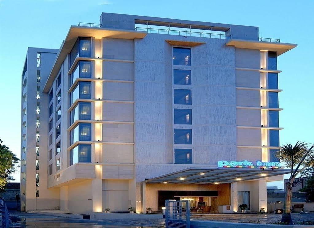 Hotel Fairfield By Marriott Dźajpur Zewnętrze zdjęcie