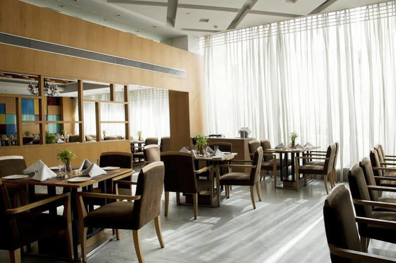 Hotel Fairfield By Marriott Dźajpur Zewnętrze zdjęcie